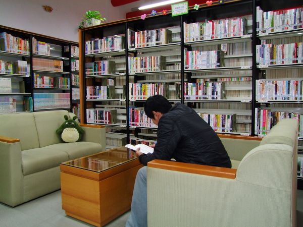 圖書館和咖啡攤 006